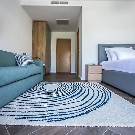 Sleeps 10 Pool Air Con Wifi Villa *